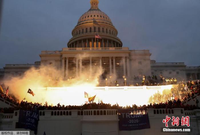 美国国会骚乱一年后，美式民主愈发摇摇欲坠