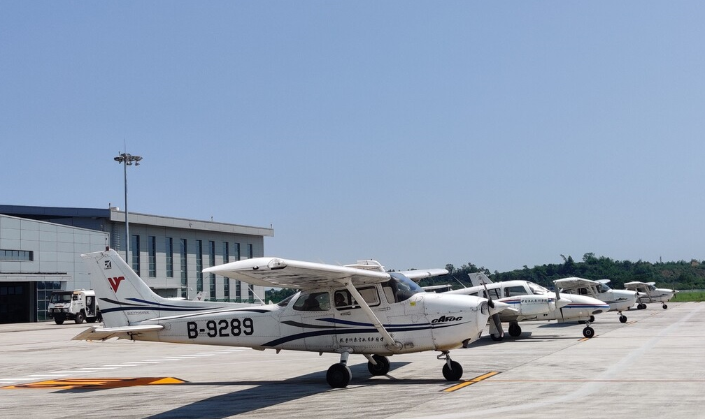 全力打造国家级无人机产业基地 自贡奋力推动航空产业高质量发展